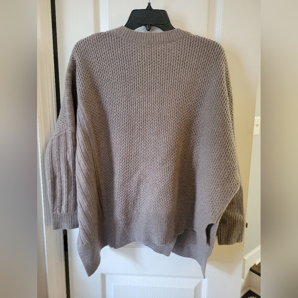 AllSaints Riley Jumper Oversized Wool & Alpaca Blend V-Neck Sweater Size Small - Picture 6 of 10